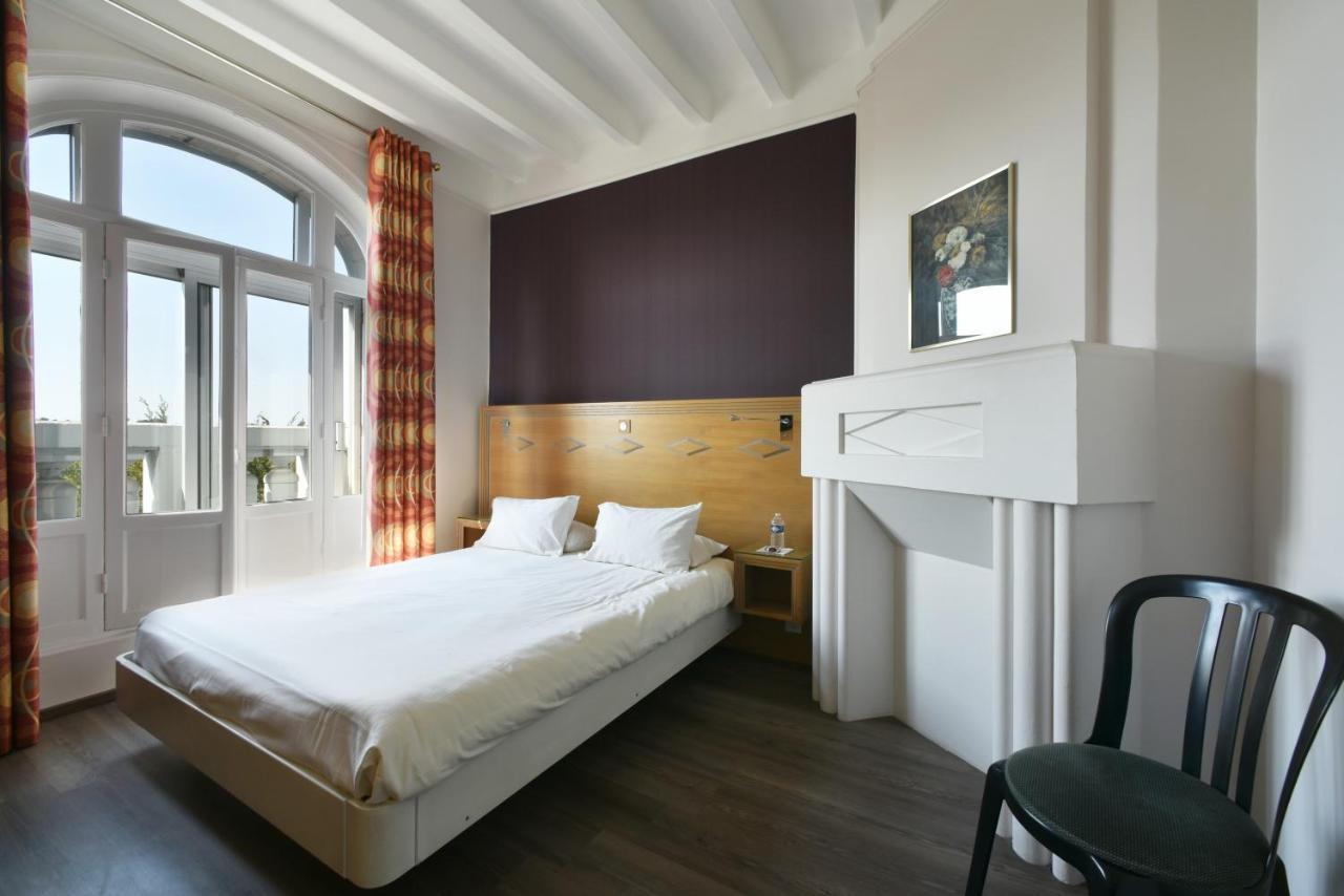 Hotel Moderne Арас Екстер'єр фото